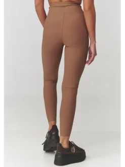 Makadamia Legginsy C30 Złoty A-Line Fit