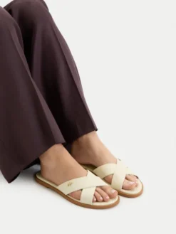 MEXX Klapki CEO-HY6699-1 Écru
