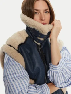 Munthe Bezrękawnik Tuppa 243150524341 Granatowy Loose Fit