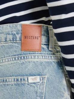 Mustang Jeansy Madison 1016929 Niebieski Wide Fit