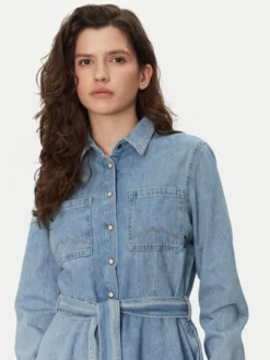 Mustang Sukienka jeansowa Hazel 1016228 Niebieski Flared Fit