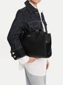 Nine West Torebka CEO-AGNES-LA482-3038 Czarny