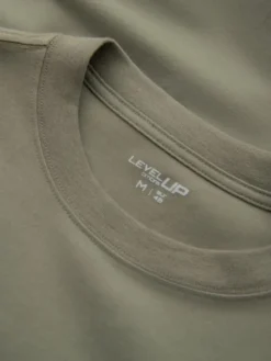 Ombre Longsleeve OM-LSBC-0129 Khaki Loose Fit