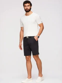 Ombre Szorty materiałowe OM-SRSK-0124 Czarny Regular Fit