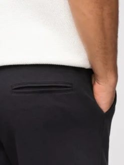 Ombre Szorty materiałowe OM-SRSK-0124 Czarny Regular Fit