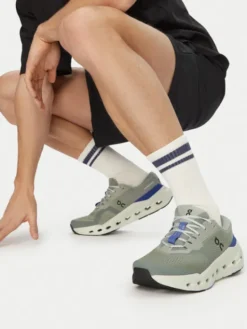 On Buty do biegania Cloudrunner 3 3MG10074422 Szary