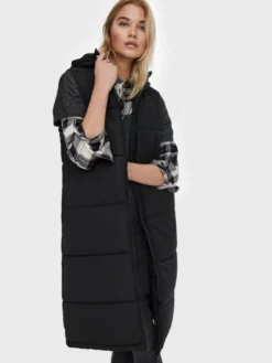 ONLY Bezrękawnik Alina 15241995 Czarny Regular Fit