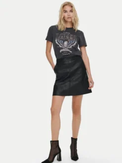 ONLY T-Shirt Lucy 15215721 Czarny Regular Fit