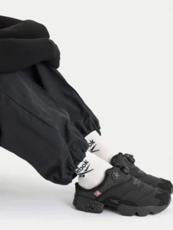 Reebok Klapki EO-INSTAPUMP FURY MULE 100230815 Czarny