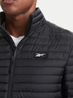 Reebok Kurtka przejściowa RCC00085 Czarny Regular Fit