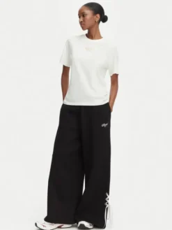 Reebok T-Shirt Nikolina RK25708CCW Kremowy Regular Fit