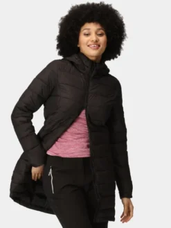 Regatta Kurtka zimowa Starler RWN208 Czarny Regular Fit