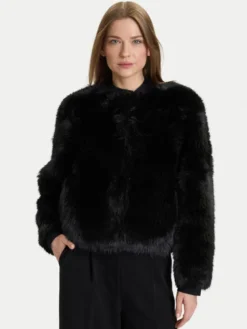 Rinascimento Futro CFC0122217003 Czarny Regular Fit