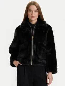 Rinascimento Futro CFC0122227003 Czarny Regular Fit