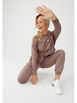 ROUGH RADICAL Spodnie dresowe OLIMP SWEAT PANTS Brązowy Relaxed Fit