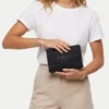 Roxy Kosmetyczka CWBEO-RX-W1-010-SS26 Czarny