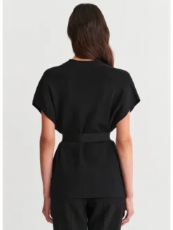 TATUUM Kamizelka RENA Czarny Fitted Fit