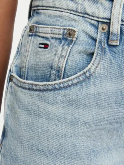 Tommy Jeans Jeansy DW0DW23089 Niebieski jasny Mom Fit