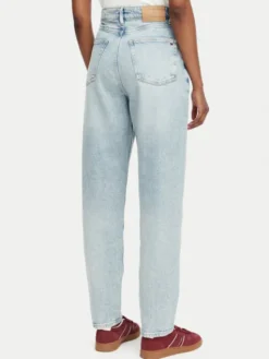 Tommy Jeans Jeansy DW0DW23089 Niebieski jasny Mom Fit