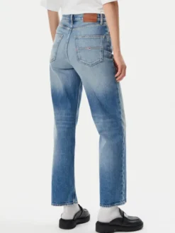 Tommy Jeans Jeansy Layla DW0DW19772 Niebieski Straight Fit