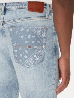 Tommy Jeans Jeansy Otis DM0DM21026 Niebieski jasny Straight Fit