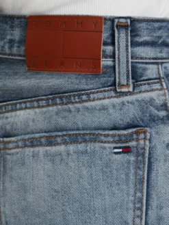 Tommy Jeans Szorty jeansowe DW0DW22690 Niebieski Regular Fit