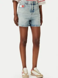 Tommy Jeans Szorty jeansowe DW0DW22893 Niebieski Mom Fit