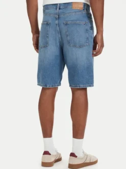Tommy Jeans Szorty jeansowe Jaimie DM0DM22983 Niebieski Relaxed Fit