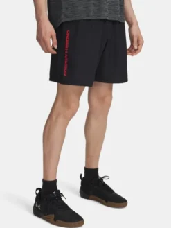 Under Armour Szorty sportowe UA-1383356-007 Czarny Regular Fit