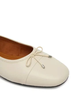 Vagabond Shoemakers Baleriny Jolin 5508-101-02 Écru