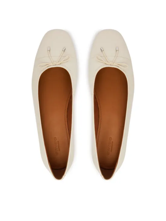 Vagabond Shoemakers Baleriny Jolin 5508-101-02 Écru