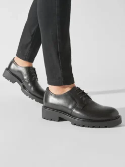 Vagabond Shoemakers Oxfordy Kenova 5241-601-20 Czarny
