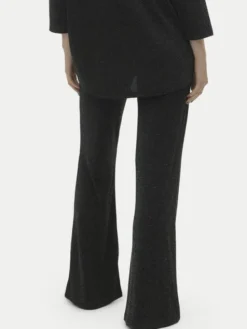 Vero Moda Spodnie dzianinowe Kanva 10296871 Czarny Regular Fit