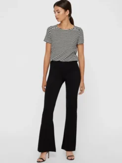 Vero Moda Spodnie materiałowe Kamma 10209858 Czarny Flared Fit