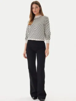 Vero Moda Sweter Capricorn 10331893 Beżowy Regular Fit