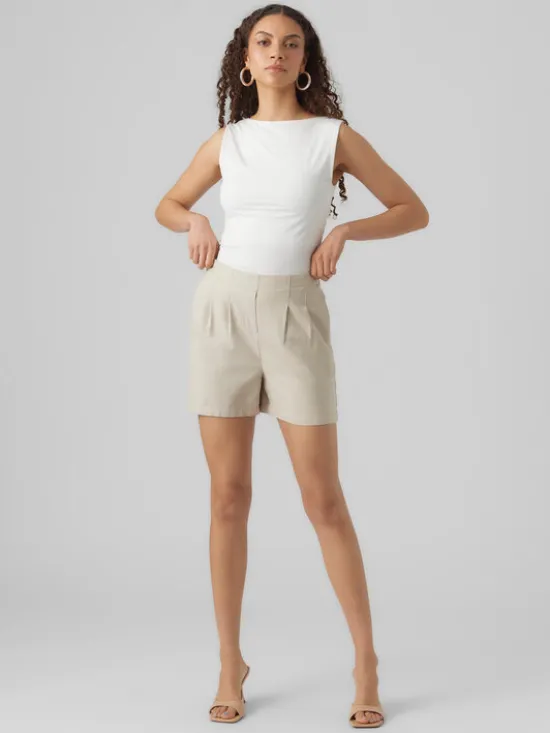 Vero Moda Szorty materiałowe Jesmilo 10279694 Beżowy Regular Fit