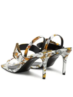 Versace Jeans Couture Sandały 78VA3S71 Biały