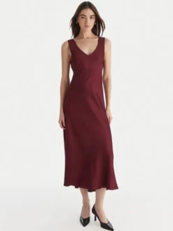 ViCOLO Sukienka koktajlowa TF0247 Bordowy Regular Fit